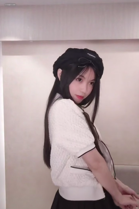 #推特 #微博 #小红书 #蛇信子姐姐 2